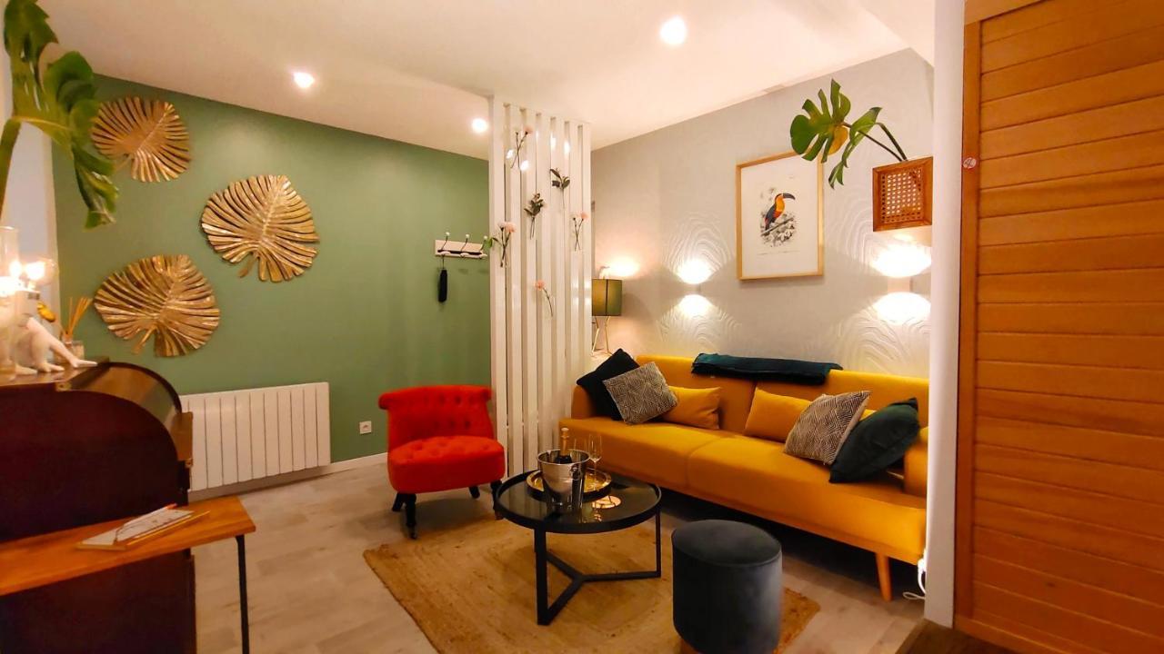 Votre Escale Jungle Sauna & Spa Niort Exterior foto