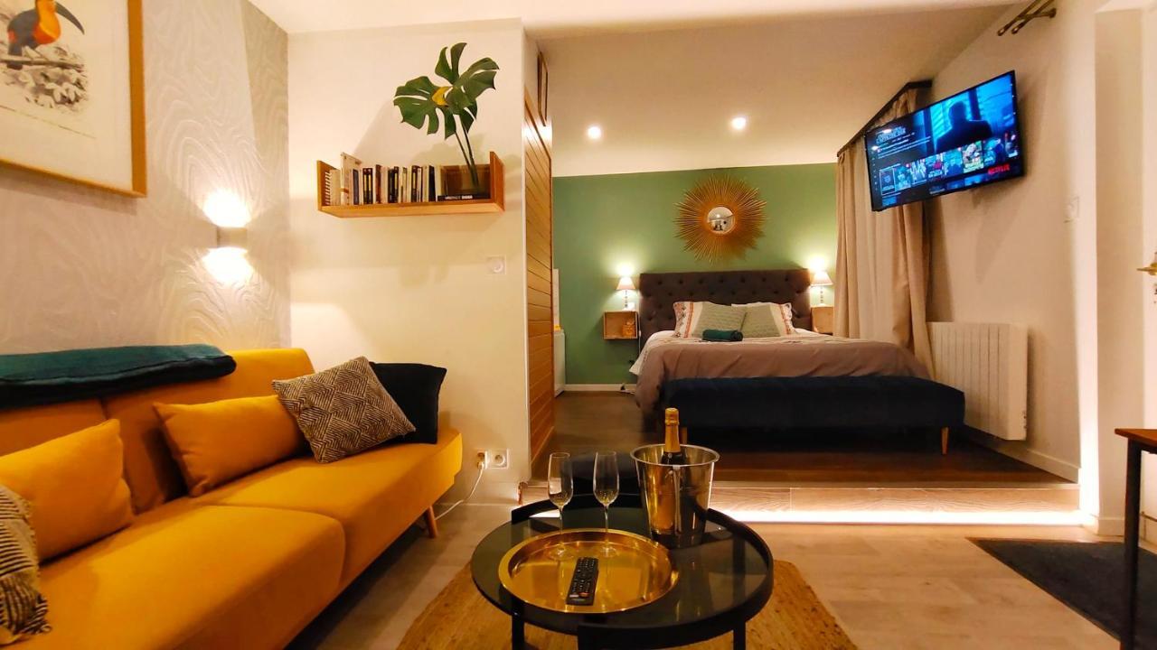 Votre Escale Jungle Sauna & Spa Niort Exterior foto